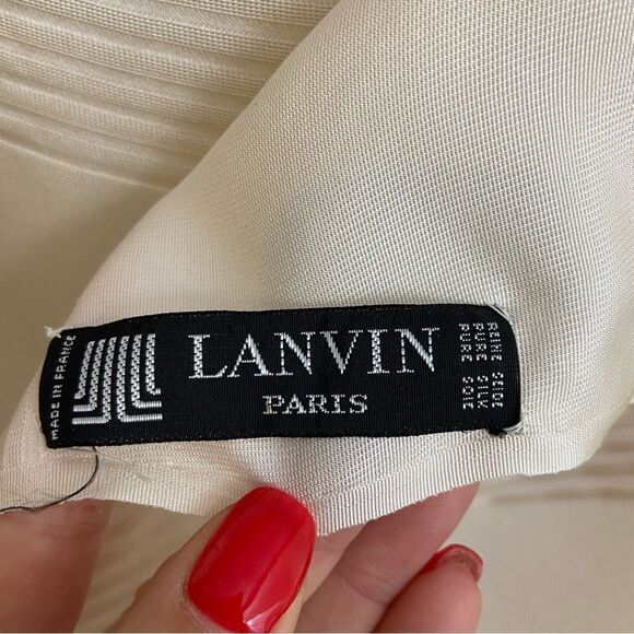 Lanvin Paris 100% Silk Ivory‎ Fringe End Scarf Appr 51”x28” - Picture 12 of 13